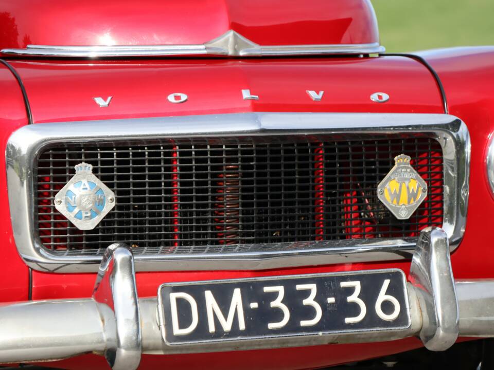 Image 31/50 of Volvo PV 544 Sport (1965)