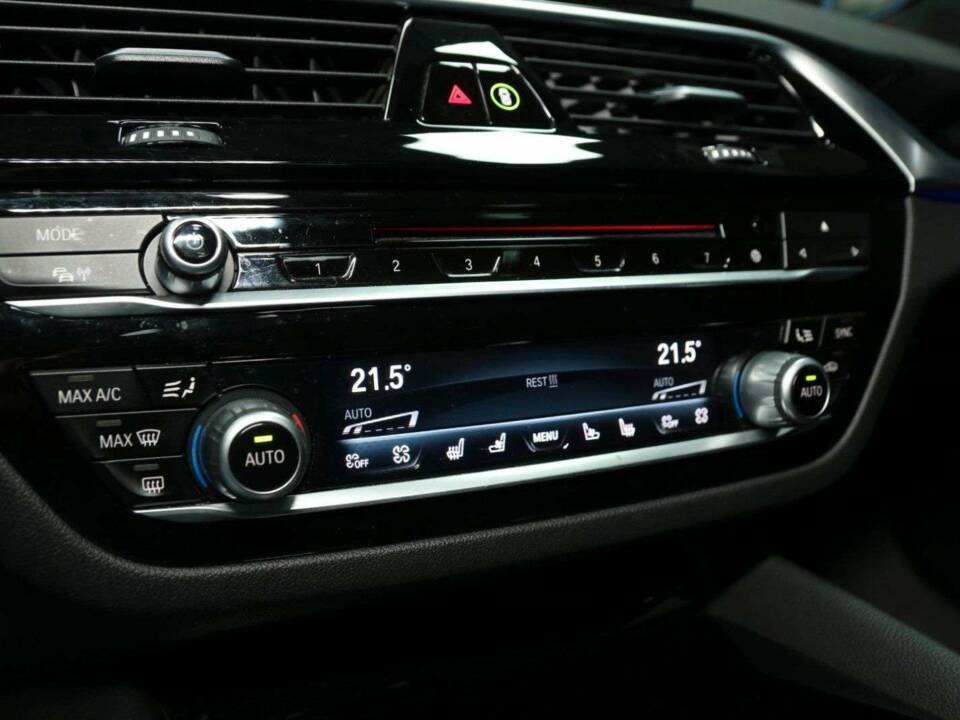 Image 19/50 of ALPINA B5 Biturbo AWD (2017)