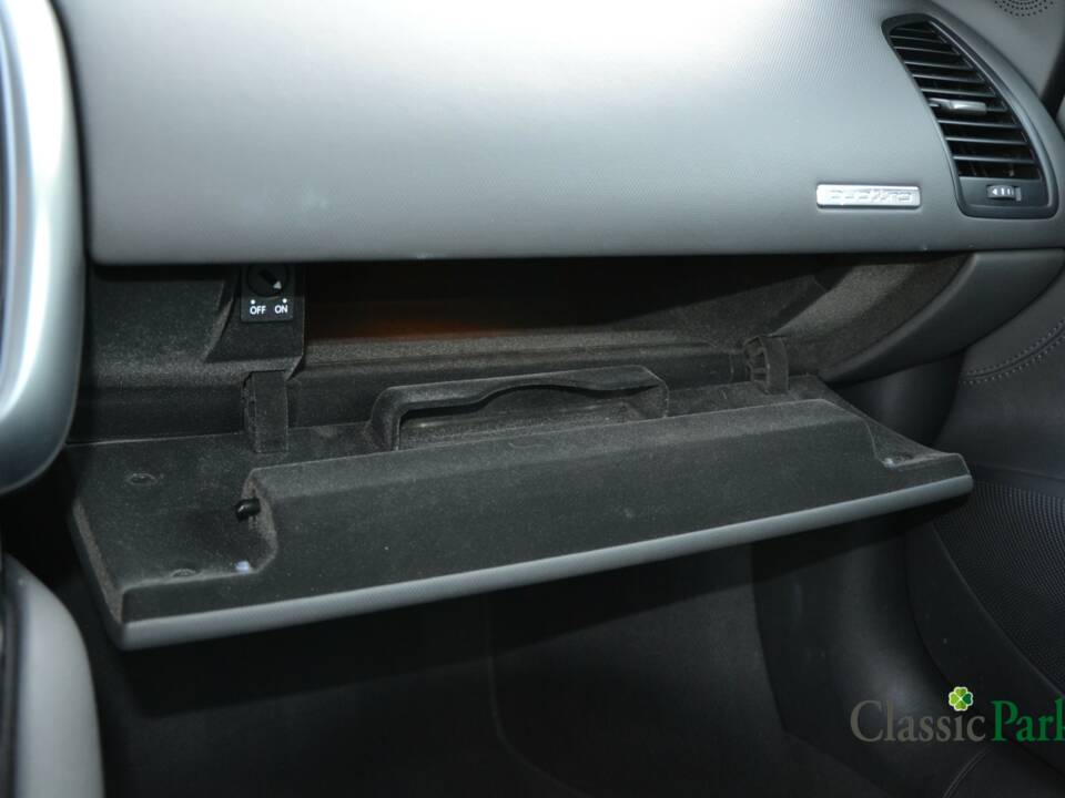 Bild 38/50 von Audi R8 (2008)