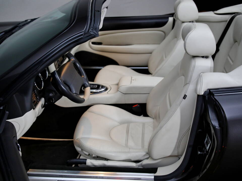 Bild 6/15 von Jaguar XKR (2005)