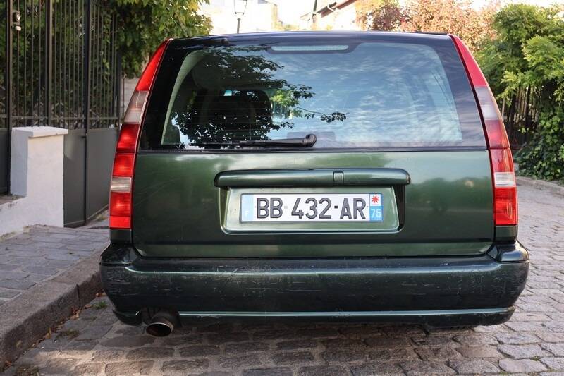 Bild 17/40 von Volvo V 70 2.0 T5 (1997)
