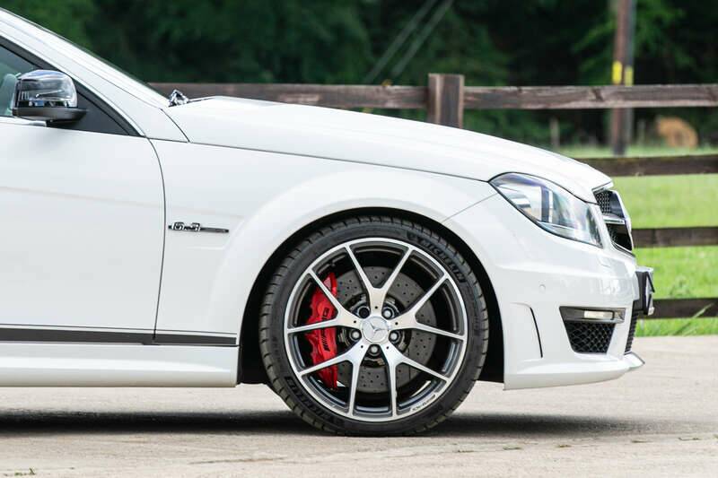 Image 32/33 of Mercedes-Benz C 63 AMG "Edition 507" (2013)