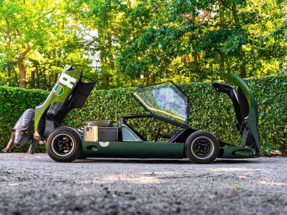 Image 14/35 of Marcos Mantis XP (1968)