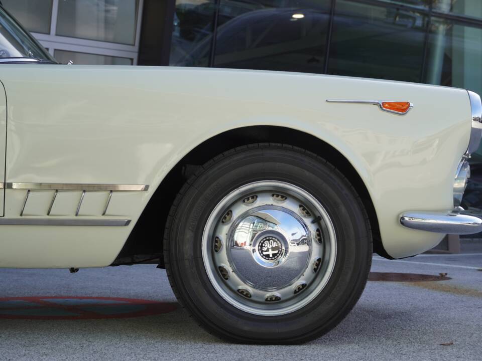 Immagine 21/41 di Alfa Romeo 2000 Spider (1959)