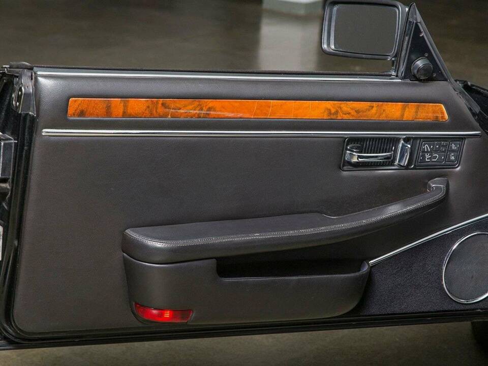 Imagen 14/22 de Jaguar XJS 4.0 (1996)