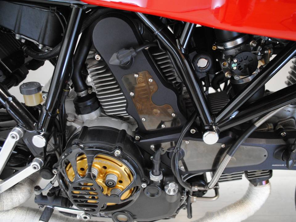 Afbeelding 14/23 van Ducati DUMMY (2006)