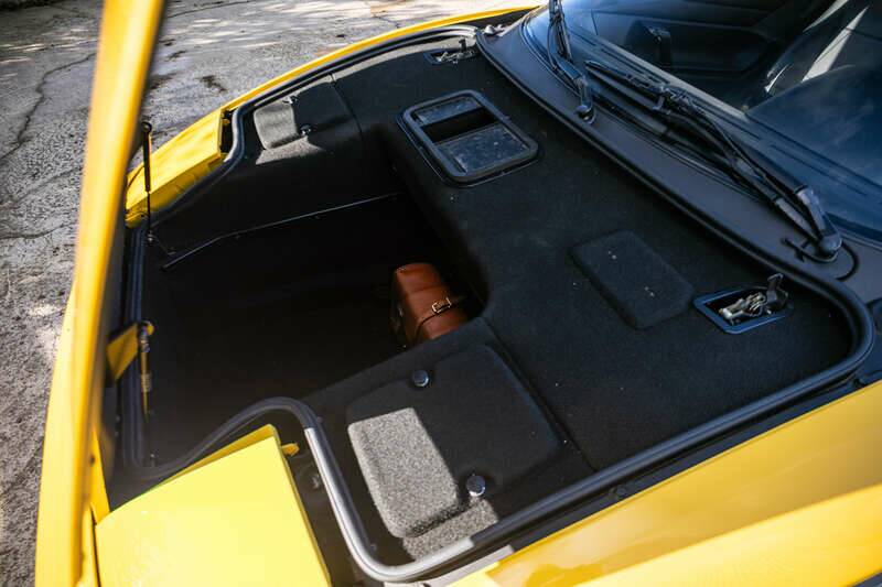 Image 36/46 of Ferrari 348 TB (1992)