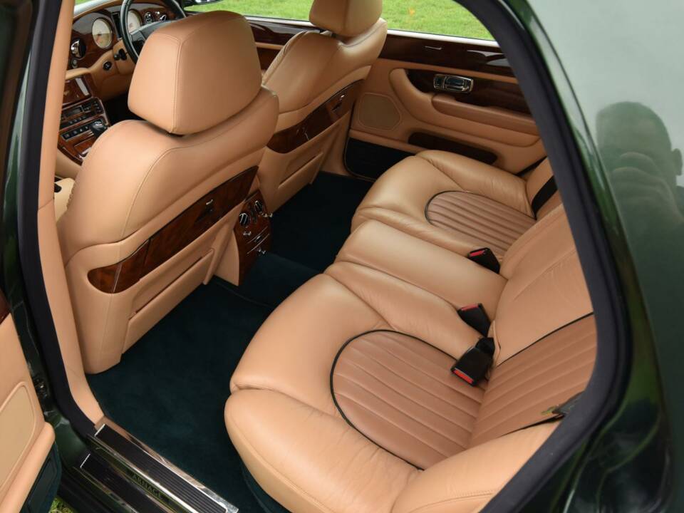 Immagine 49/50 di Bentley Arnage Green Label (1998)