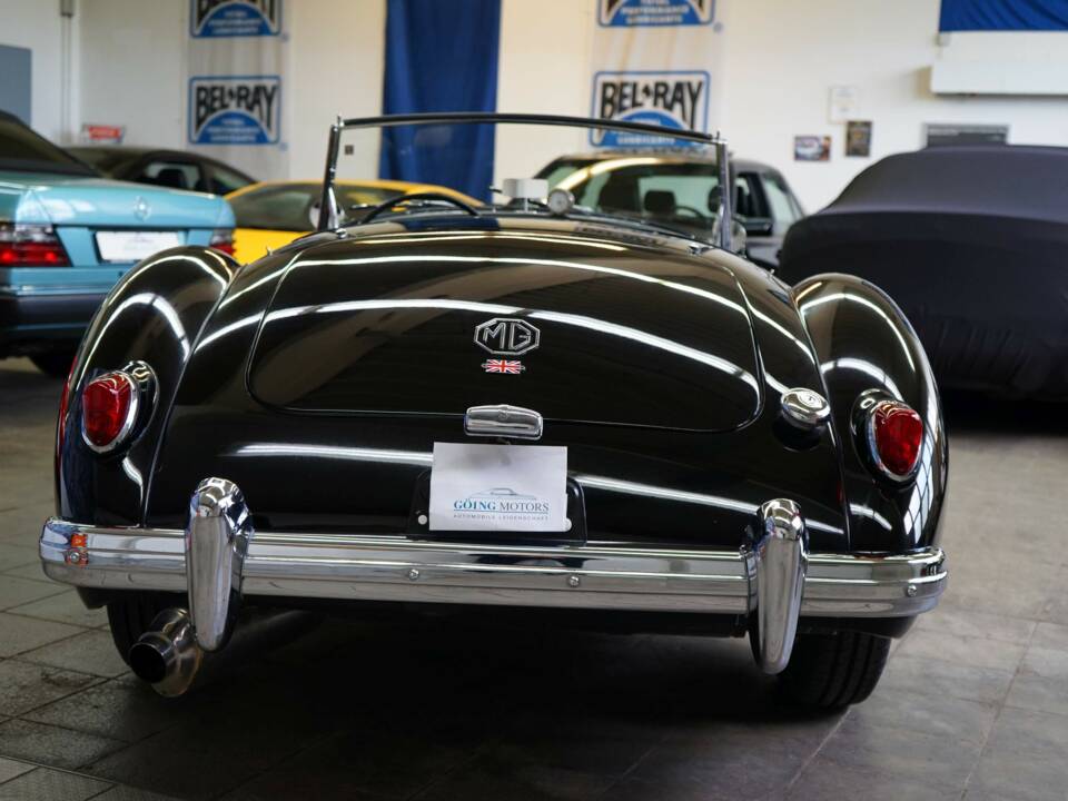Immagine 18/46 di MG MGA 1500 (1959)