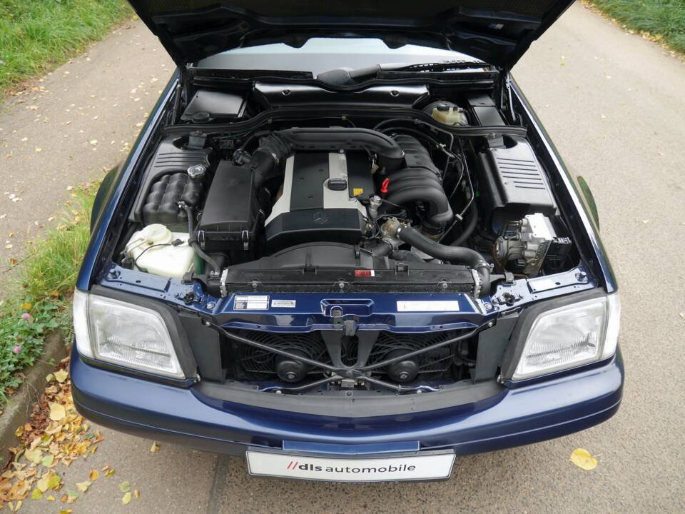 Bild 23/35 von Mercedes-Benz SL 320 (1996)