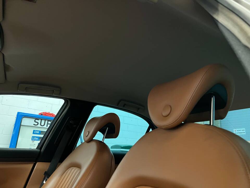 Bild 10/20 von Lancia Thesis 2.4 Multijet (2008)