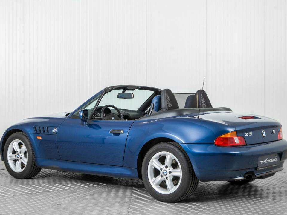 Bild 6/50 von BMW Z3 1.9i (2000)