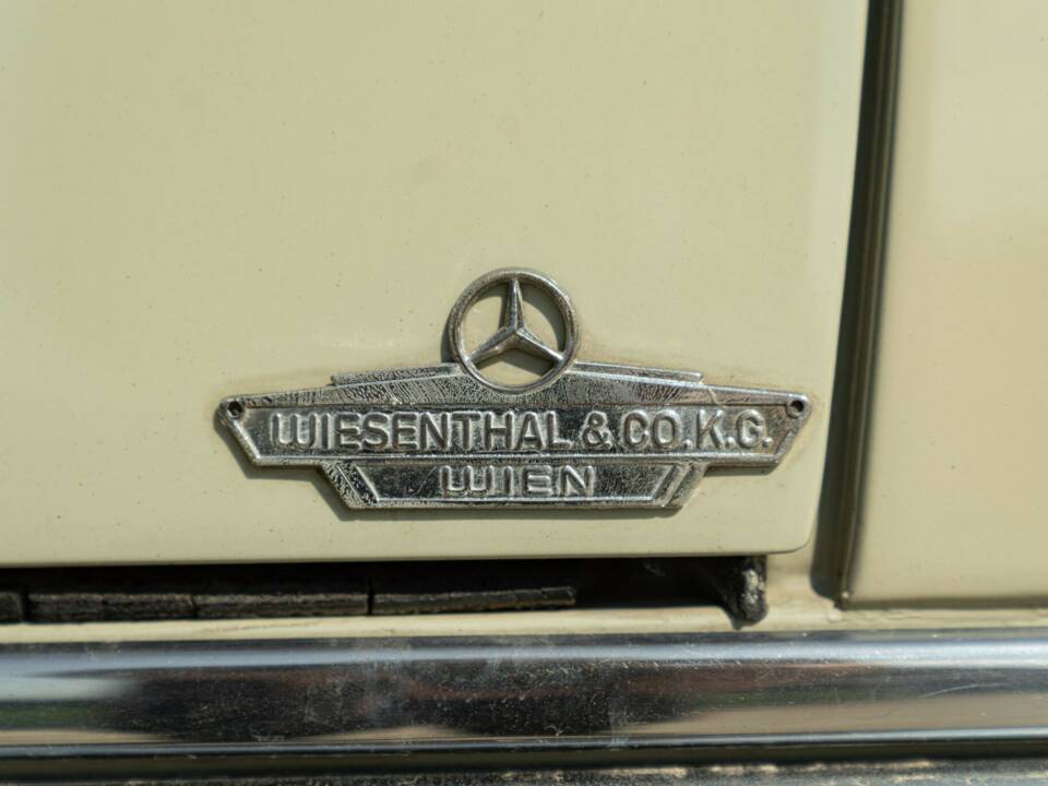 Bild 18/50 von Mercedes-Benz 200 (1966)