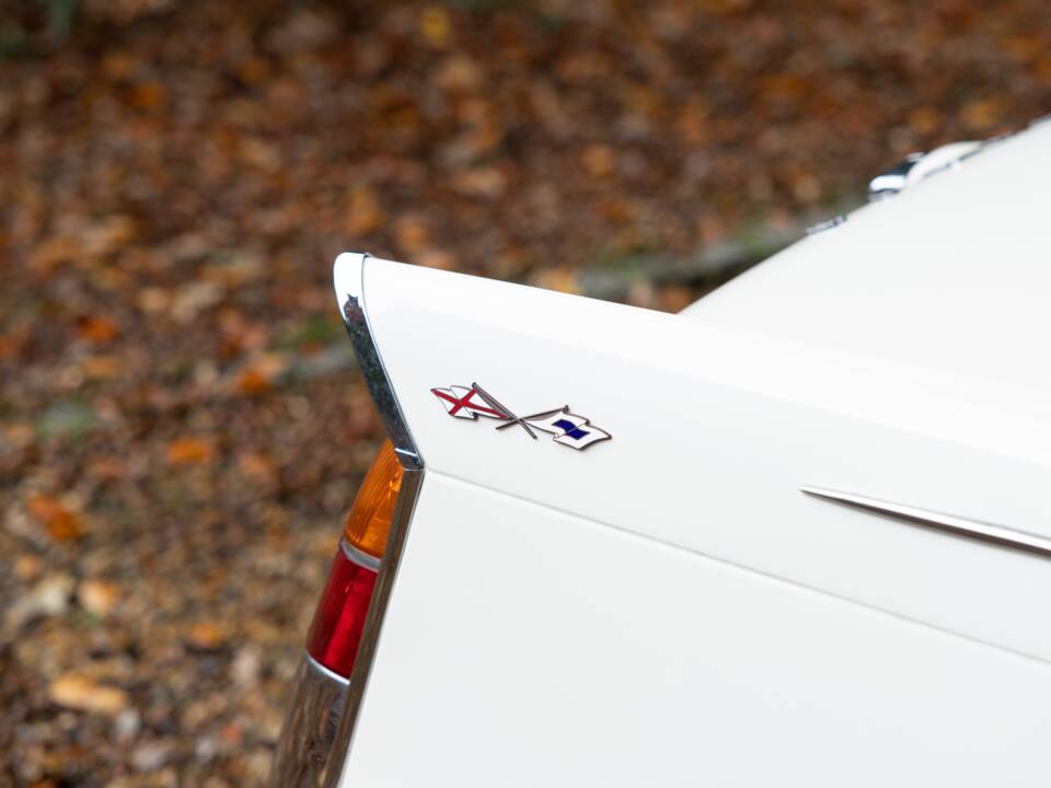 Image 28/50 of Triumph Herald 1200 (1967)