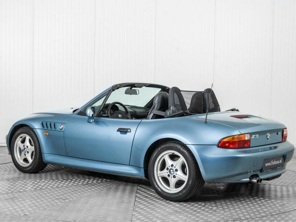 Immagine 6/50 di BMW Z3 2.8 (1998)