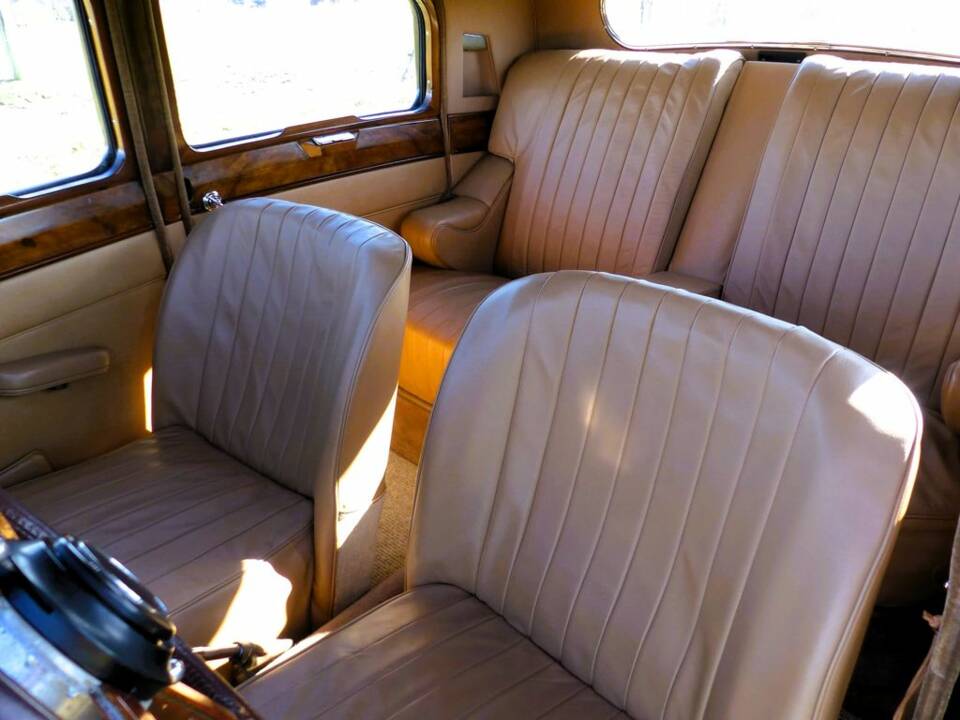 Jaguar MK IV 3 ½ Litre Limousine schwarz 1947