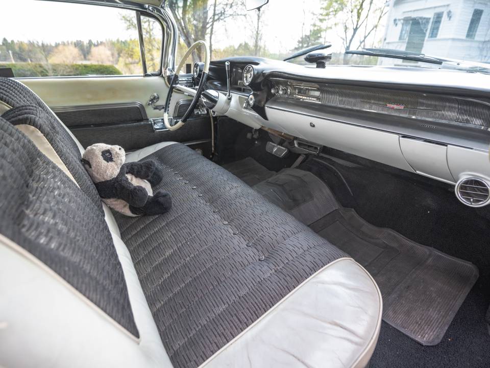 Bild 24/62 von Cadillac Coupe DeVille (1959)
