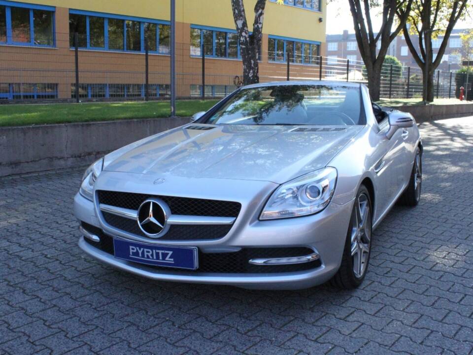 Immagine 1/20 di Mercedes-Benz SLK 200 (2012)