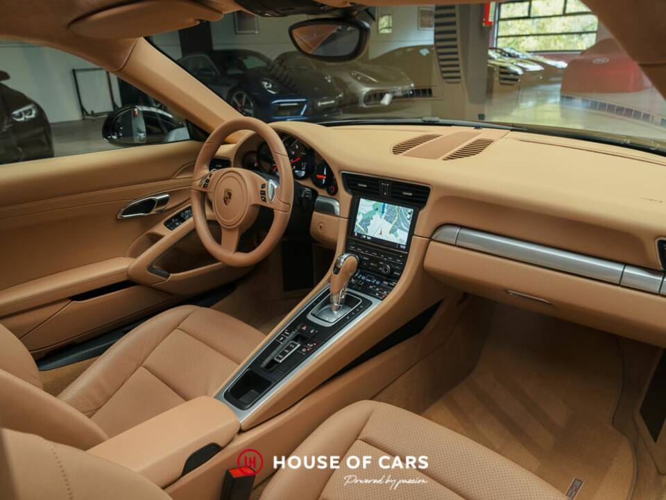 Bild 16/24 von Porsche 911 Carrera (2012)