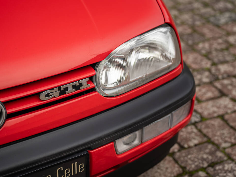 Image 4/44 of Volkswagen Golf III 2.0 (1994)