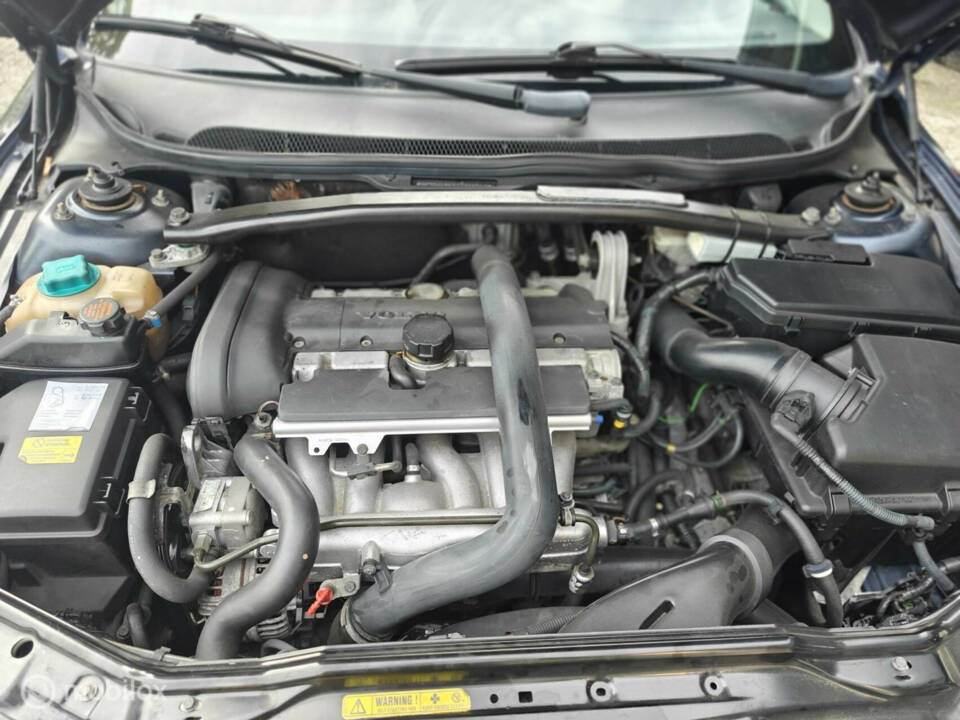 Image 26/32 of Volvo V 70 T5 (2002)