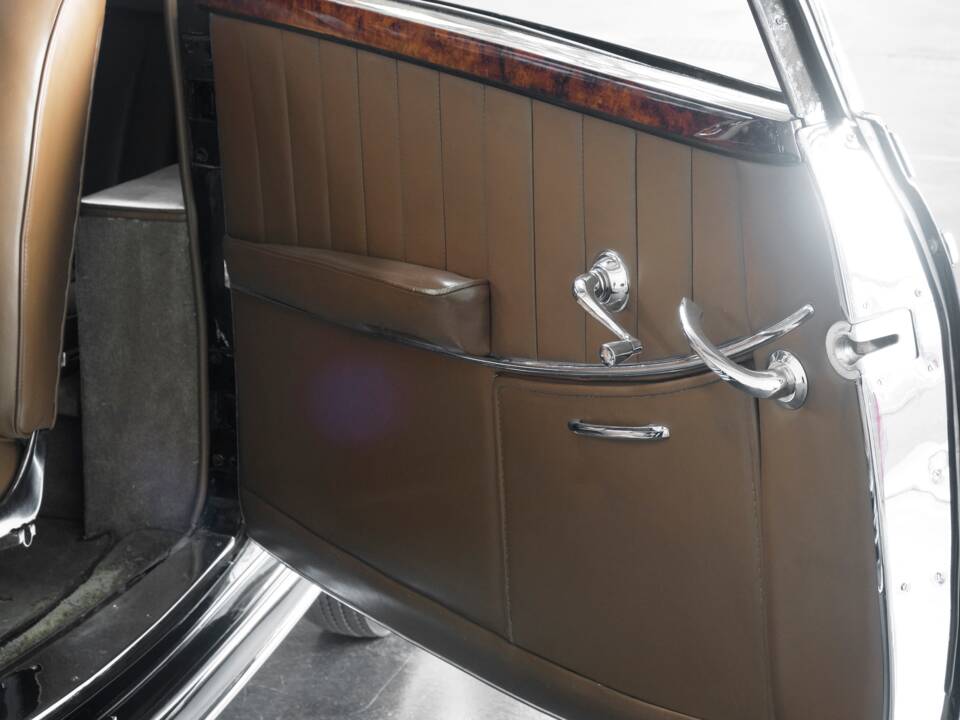 Image 37/50 of Mercedes-Benz 220 Coupe (1954)