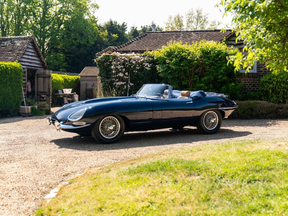 Bild 18/50 von Jaguar XK-E (1967)