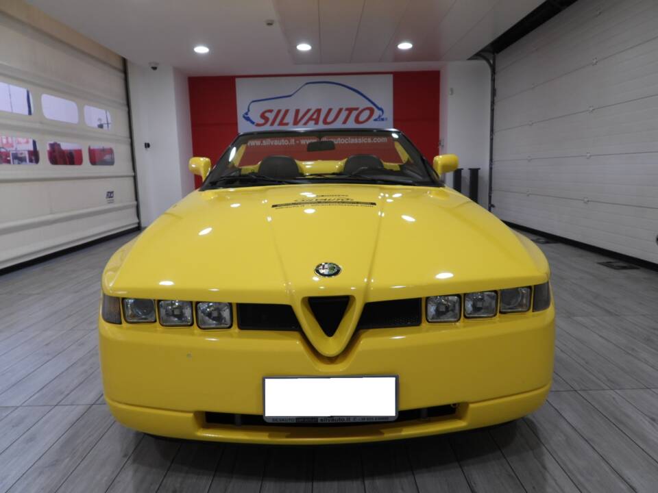 Image 2/51 of Alfa Romeo RZ (1995)