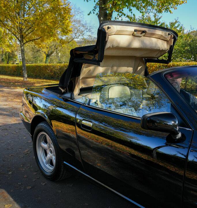 Bild 8/8 von Aston Martin Virage Volante (1993)