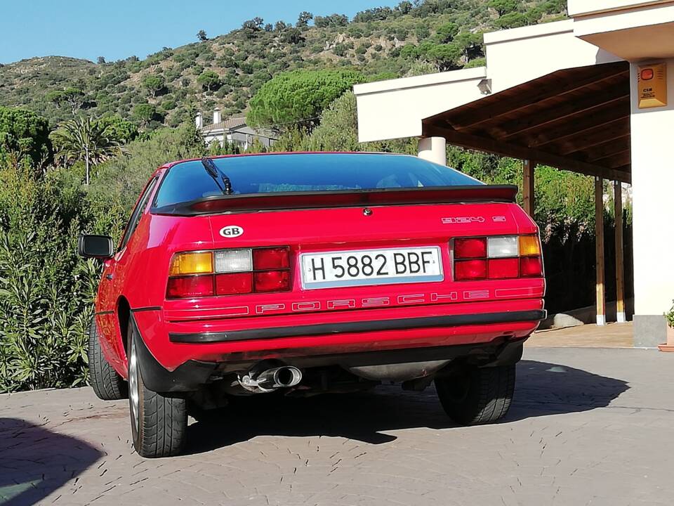 Bild 2/12 von Porsche 924 S (1985)