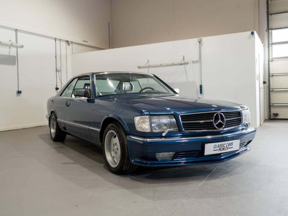 Image 3/27 of Mercedes-Benz 500 SEC (1988)