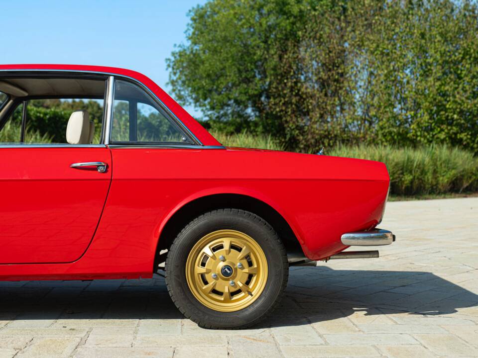 Bild 23/50 von Lancia Fulvia 1.3 S (1975)