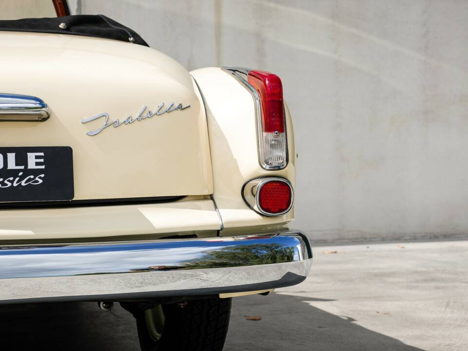 Immagine 26/40 di Borgward Isabella Coupe-Cabriolet (1961)