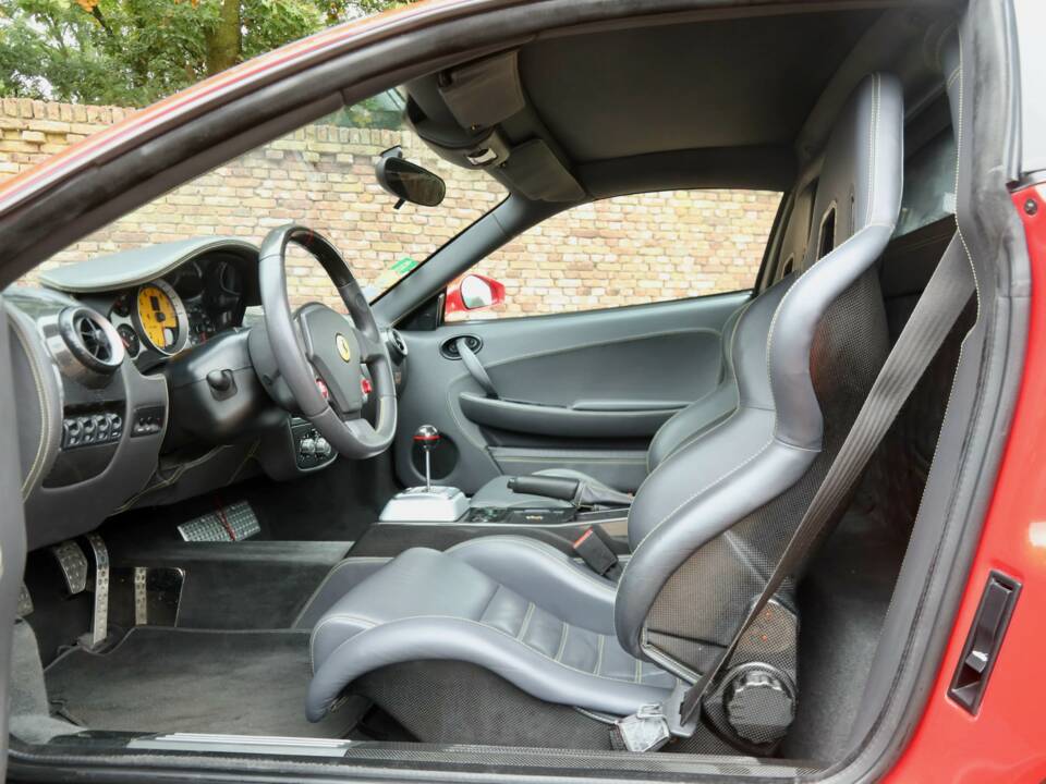 Bild 22/50 von Ferrari F 430 (2007)