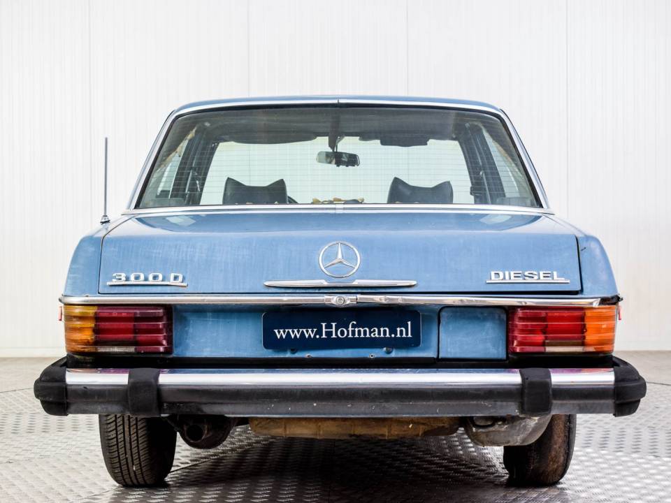 Afbeelding 4/50 van Mercedes-Benz 240 D 3,0 (1976)