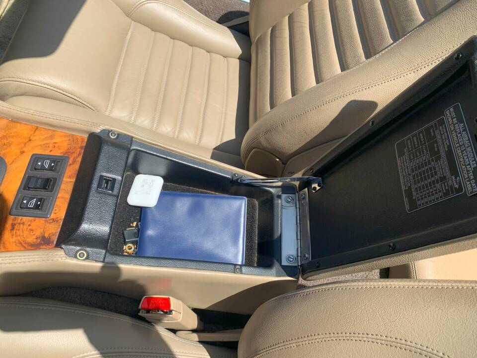 Afbeelding 103/112 van Jaguar XJS 4.0 (1994)