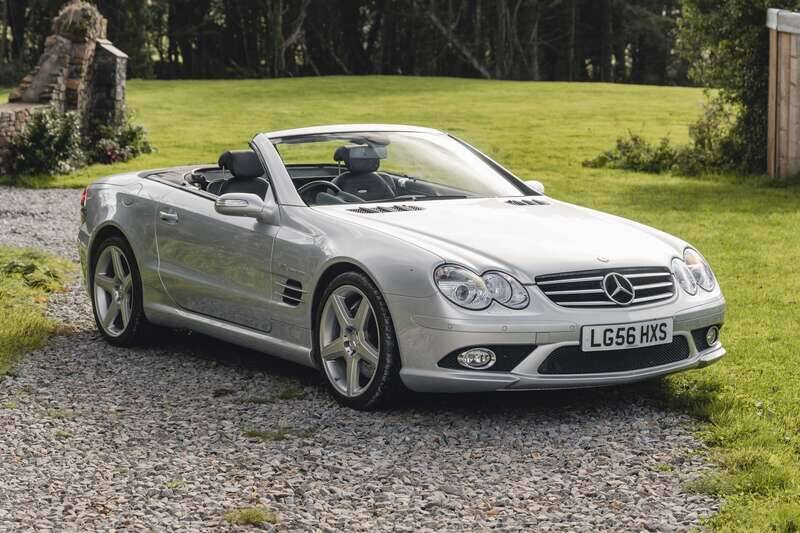 Image 26/50 de Mercedes-Benz SL 55 AMG (2006)