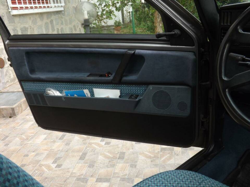 Bild 37/50 von Autobianchi Y10 Fire (1989)