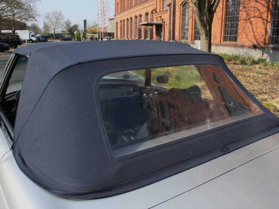 Bild 12/15 von Mercedes-Benz 230 SL (1966)