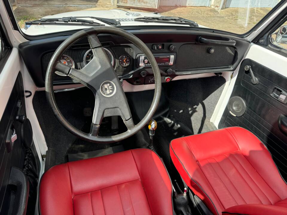 Bild 6/16 von Volkswagen Käfer 1302 S (1972)