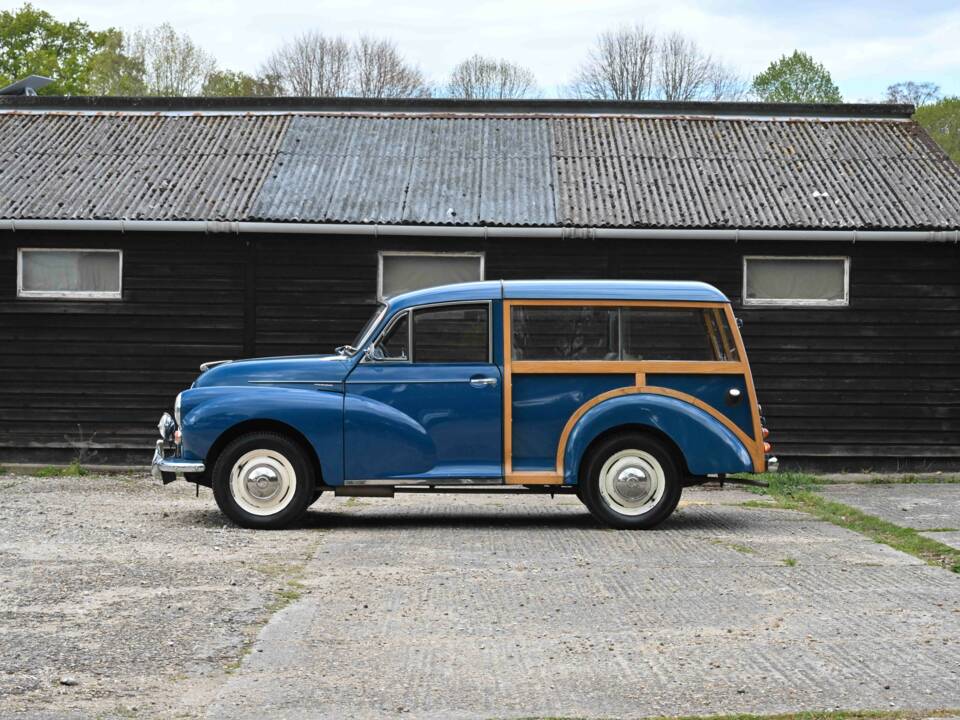 Image 12/50 of Morris Minor 1000 Traveller (1971)