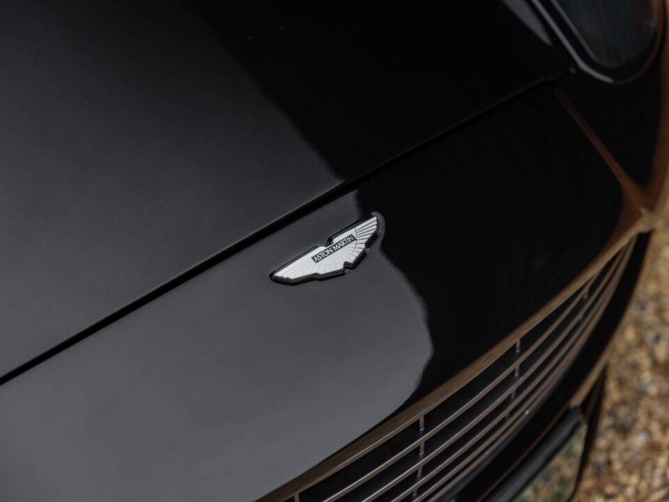Bild 7/49 von Aston Martin V12 Vanquish S (2007)
