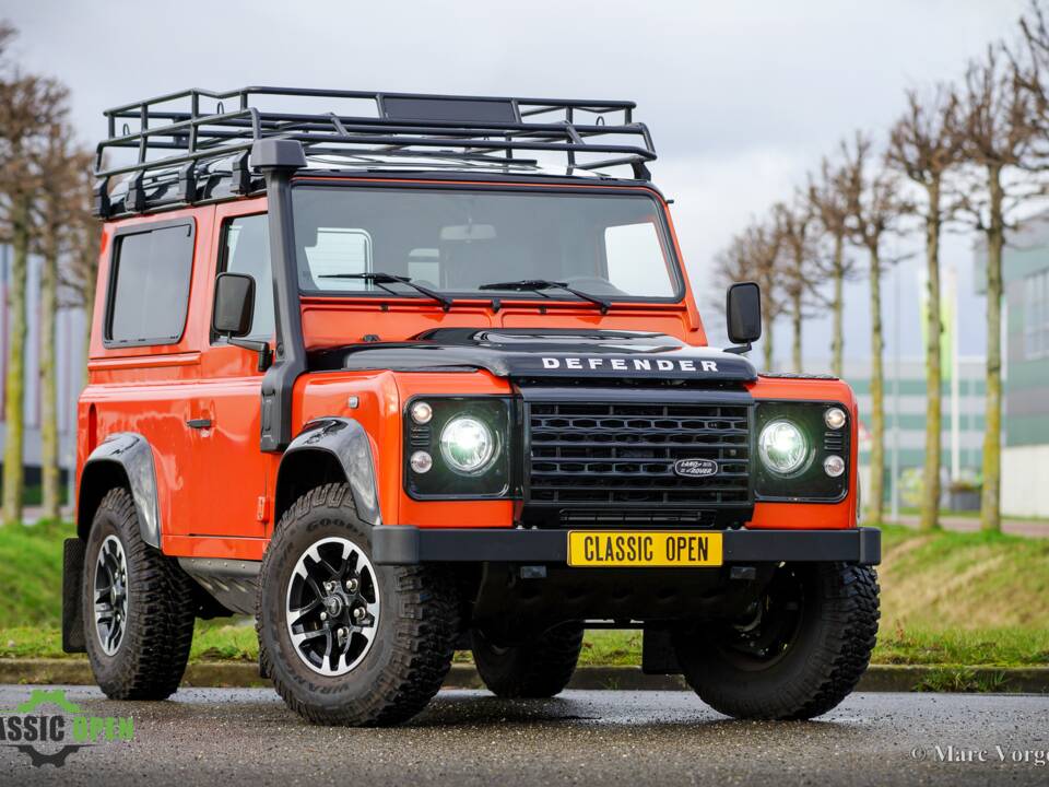 Image 14/41 of Land Rover Defender (2016)