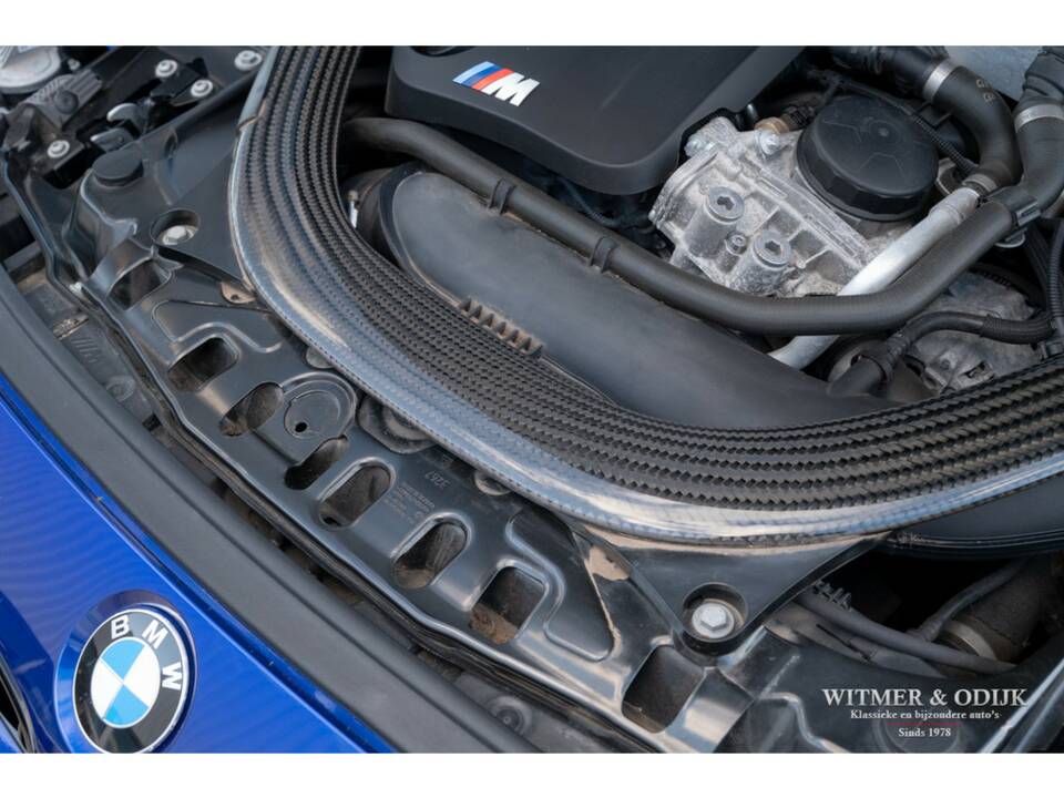 Image 49/50 of BMW M4 CS (2018)