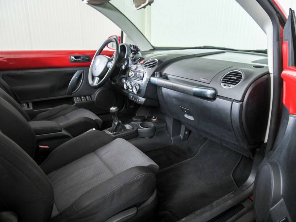 Image 12/50 de Volkswagen New Beetle 2.0 (2006)