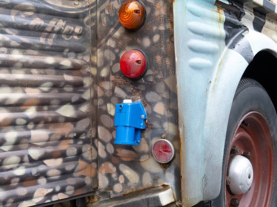 Image 19/20 de Citroën HY (1957)