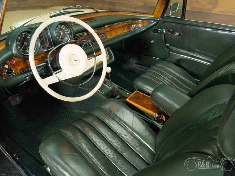 Immagine 10/12 di Mercedes-Benz 280 SE 3,5 (1970)