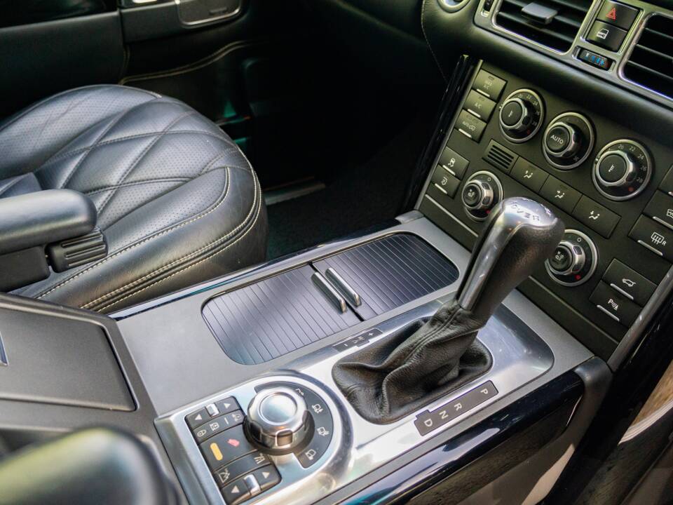 Image 28/31 of Land Rover Range Rover Sport TDV8 (2010)