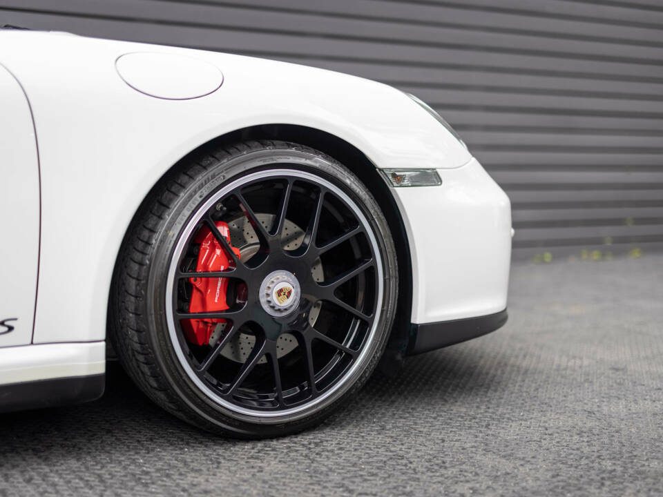 Bild 2/38 von Porsche 911 Carrera GTS (2011)
