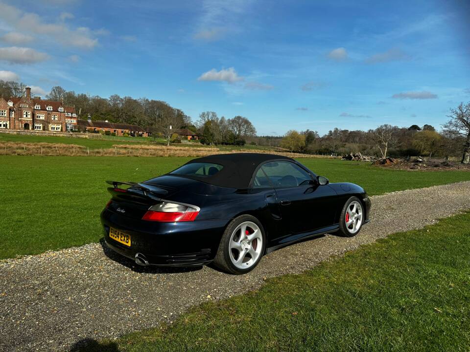 Bild 33/81 von Porsche 911 Turbo (2004)